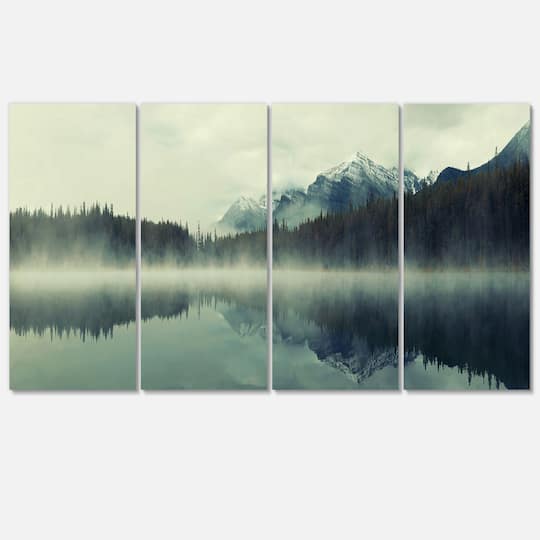 Designart - Lake Herbert in Foggy Morning